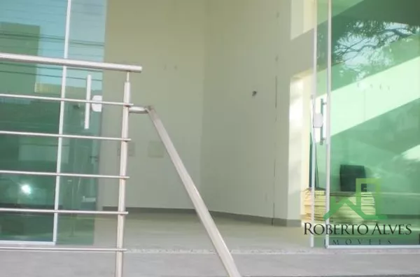 JURERÊ - LOJA COMERCIAL - AVENIDA DOS BÚZIOS