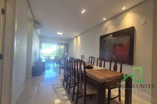 JURERÊ, 3 SUÍTES, EXCELENTE LOCALIZAÇÃO, A 200 METROS DA PRAIA