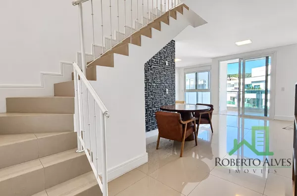ALUGUEL | Cobertura duplex com 2 suítes e escritório | Jurerê