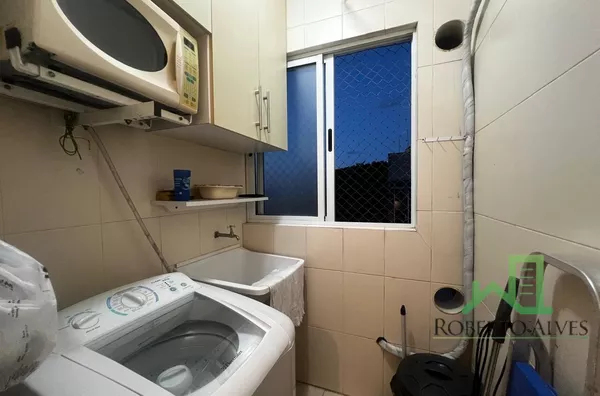 JURERÊ, 2 DORMITÓRIOS (1 SUÍTE), MOBILIADO 