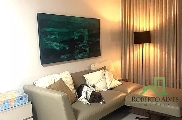Apartamento em Jurerê – 2 Dormitórios (1 Suíte), Sacada com Churrasqueira e Hobby Box