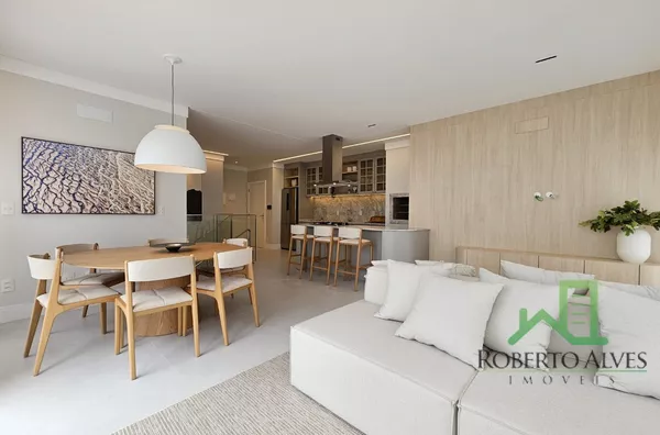 Cobertura para venda, 3 quarto(s),  Jurerê, Florianópolis