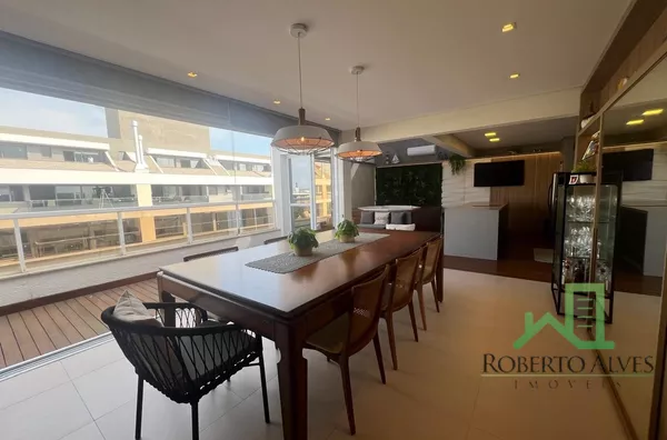 LOCAÇÃO TEMPORADA: JURERÊ, 3 DORMITÓRIOS, FINAMENTE MOBILIADO