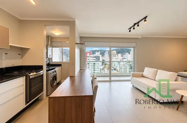 LOCAÇÃO ANUAL | Studio mobiliado com sacada | Centro de Florianópolis - Foto 4