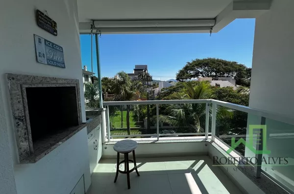 JURERÊ, 3 DORMITÓRIOS (2 SUÍTES), ÓTIMA LOCALIZAÇÃO