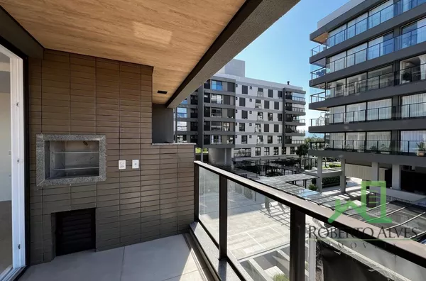 JURERÊ INTERNACIONAL, 3 SUÍTES, LOCALIZAÇÃO EXCELENTE