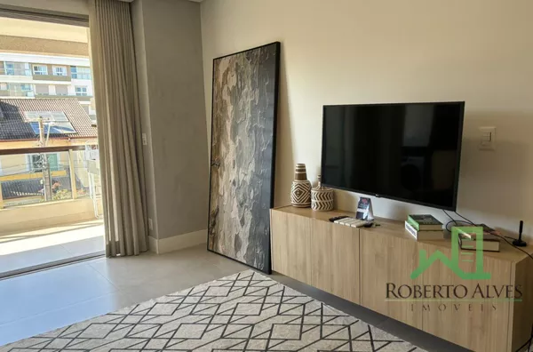 Apartamento à venda, 3 quarto(s),  Jurerê, Florianópolis