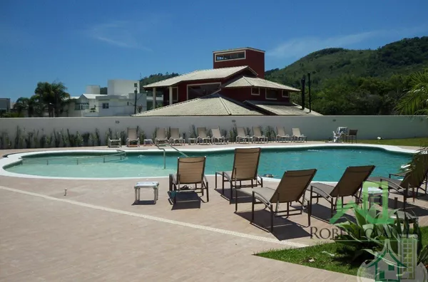 LOCAÇÃO TEMPORADA - JURERÊ - 2 DORMITÓRIOS (SUÍTE) 