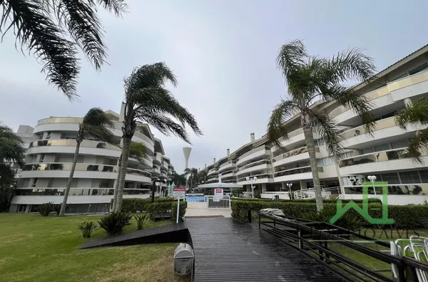CACHOEIRA DO BOM JESUS, 3 SUÍTES, FRENTE MAR