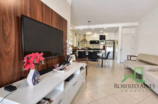TEMPORADA | Apartamento 3 dormitórios, suíte | Varanda com Churrasqueira
