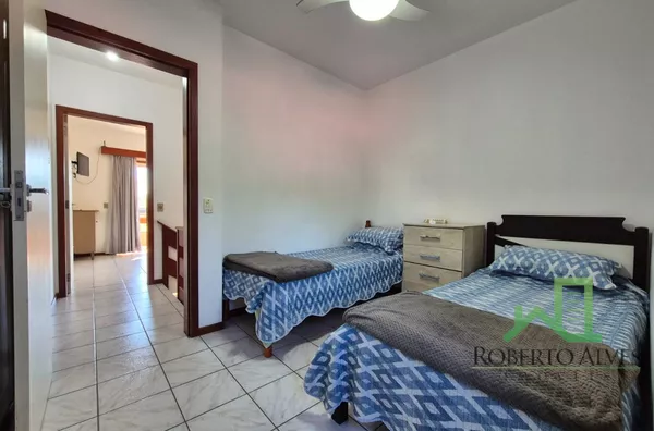QUARTO2