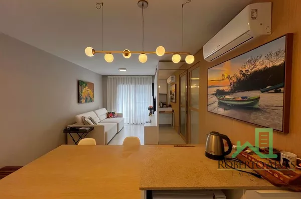 JURERÊ INTERNACIONAL, 03 DORMITÓRIOS (01 SUÍTE)