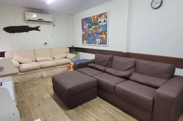 Casa Em Guaratuba a 4 Quadras do Mar, 5 Dormitórios, 4 banheiros, Terreno 640 m2 - Foto 2