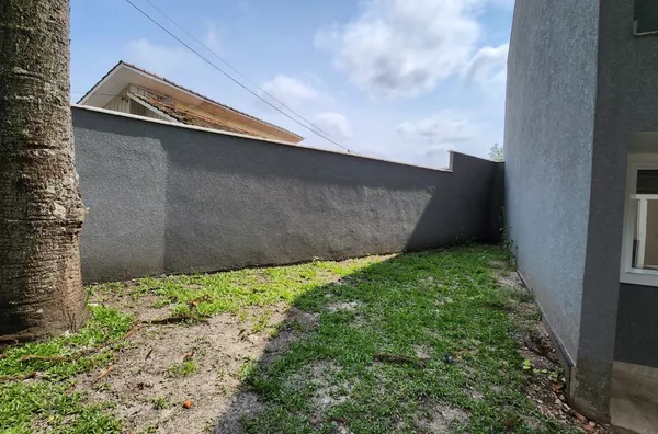 Sobrado para venda, 3 quarto(s),  Bacacheri, Curitiba