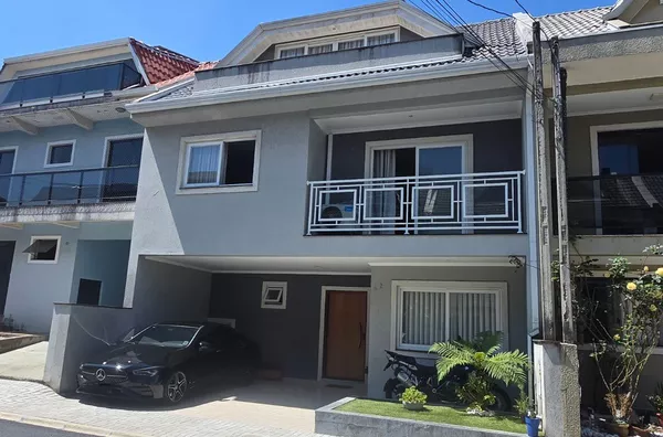 Sobrado para venda, 4 quarto(s),  Pinheirinho, Curitiba