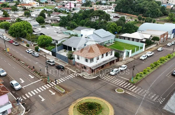 Casa para compra no Centro de São Lourenço do Oeste