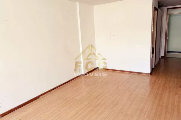Sala Comercial 33m² no Centro de Niterói - RJ