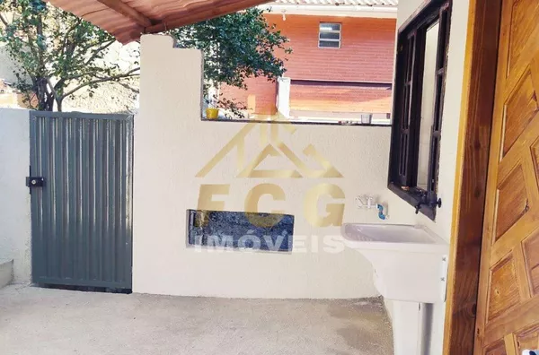 Sobrado com 3 quartos (sendo 1 suíte) no Bairro de Fátima - Niterói