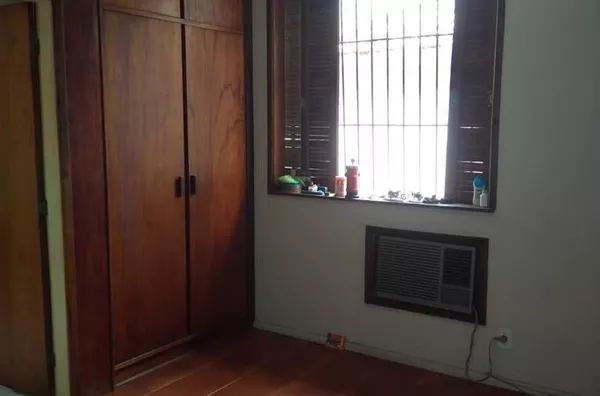 Casa com 260m² e quartos (sendo 1 suíte) + edícula com 4 quartos sendo 2 suítes em Icaraí - Foto 1