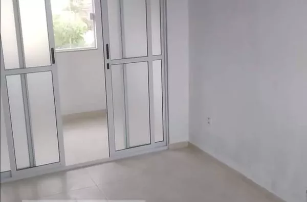 Loja lindissíma com 60m² em Piratininga - Niterói - RJ