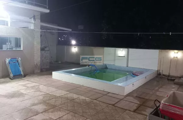 Excelente casa Duplex em condomínio no Arsenal - São Gonçalo - RJ