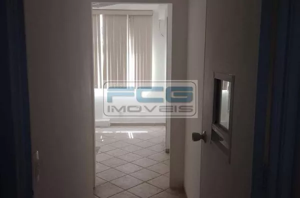 Sala Comercial Pronta para Consultório Estética e afins Centro de Niterói - RJ