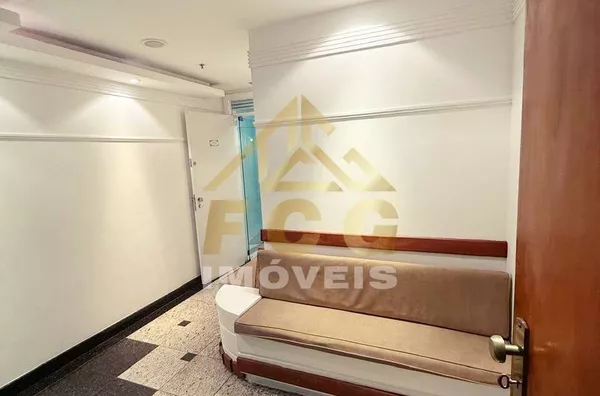 Excelente Sala Comercial 45m² toda montada pertinho do Plaza Shopping Niterói