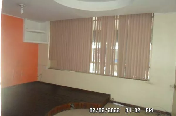Sobreloja c\ 18m² à Venda de frente, no Centro de Niterói - RJ