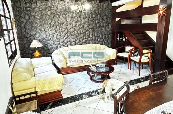 Casa à Venda em Piratininga - Foto 2