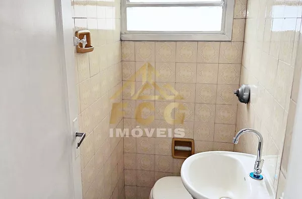 Sala Comercial com 20m² e 2 salas com divisórias em Centro – Niterói – RJ