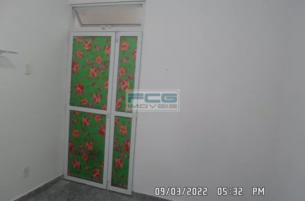 Kitnet com 18m² no Centro - Niterói - RJ