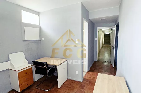Sala Comercial com 20m² e 2 salas com divisórias em Centro – Niterói – RJ