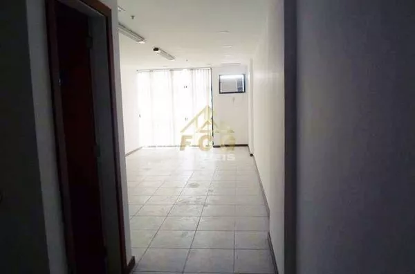 Sala Comercial 33m² com recepção no Ed. Quality Office Centro de Niterói - Foto 4