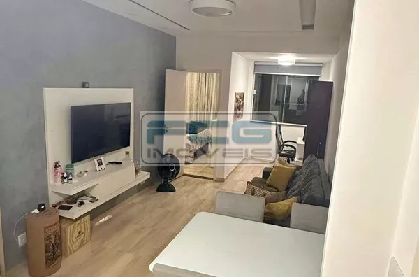 Apartamento todo reformado 98m² com 2 quartos (sendo 1 suíte) no Centro - Niterói - RJ