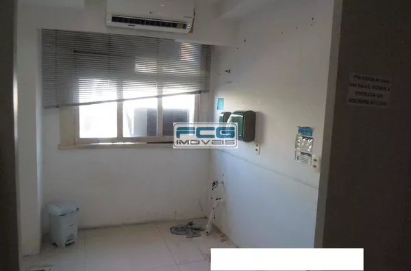 Três Salas Comercias montada para Clinica Centro do Rio de Janeiro - RJ