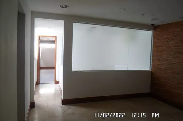 Cobertura com 150m² e duas salas grande juntas em Centro - Niterói - RJ - Foto 4