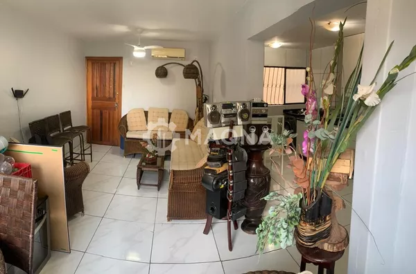 Apartamento 3 quatos, com Suíte à venda,  Setor Urias Magalhães, Goiânia