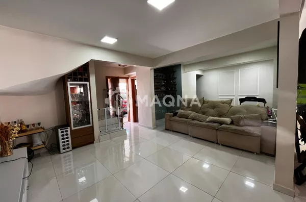 Sobrado em Condomínio com 3 Quartos e 1 Suíte a venda,  Setor Serra Dourada III, Aparecida De Goiania