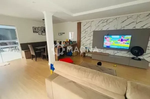 Sobrado para venda, 3 quarto(s),  Jardim Atlântico, Goiânia