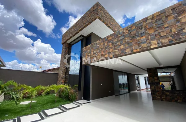 Casa 4 suítes à venda no Setor Faiçalville, Goiânia
