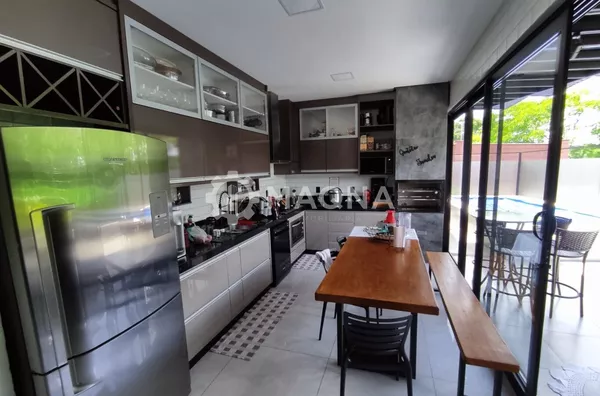 Casa 3 suítes, pronta para morar à venda no Jardins Bolonha, Senador Canedo