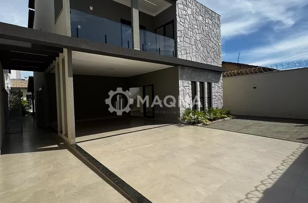 Sobrado para , 4 quarto(s),  Setor Garavelo, Goiânia