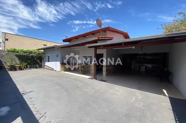 Casa para venda, 3 quarto(s),  Parque Amazônia, Goiânia