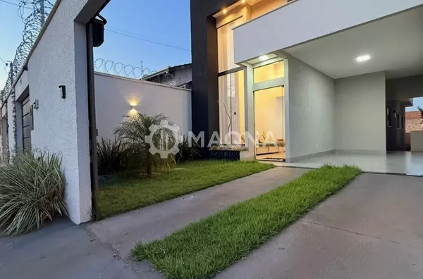 Casa para venda, 3 quarto(s),  Parque Das Flores, Goiânia