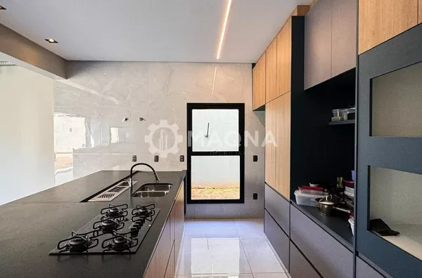 Casa para venda, 3 quarto(s),  Vila Rezende, Goiânia