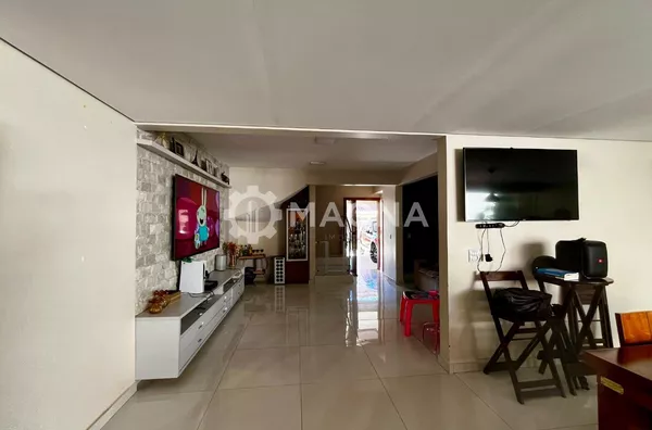 Sobrado em Condomínio com 3 Quartos e 1 Suíte a venda,  Setor Serra Dourada III, Aparecida De Goiania