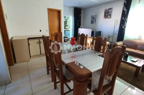 Vendo Prédio - Setor Vila Legionarias