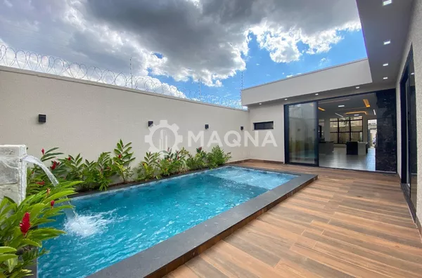 Casa Alto Padrão com 3 suítes,  à venda, Setor Moinho Dos Ventos, Goiânia