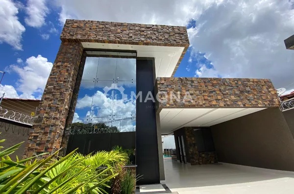 Casa 4 suítes à venda no Setor Faiçalville, Goiânia