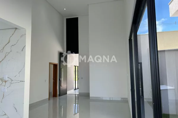 Casa à venda com 3 suítes, Condomínio Jardins Nápoles, Senador Canedo
